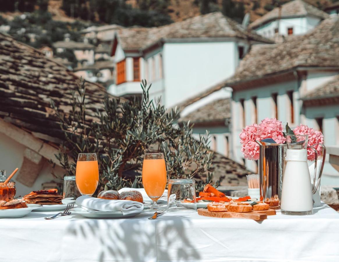 Hotel Argjiro Gjirokaster Luaran gambar