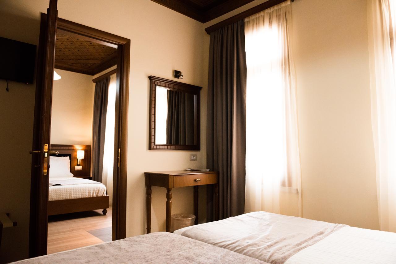Hotel Argjiro Gjirokaster Luaran gambar