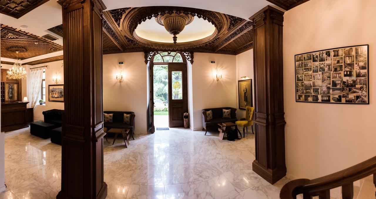 Hotel Argjiro Gjirokaster Luaran gambar