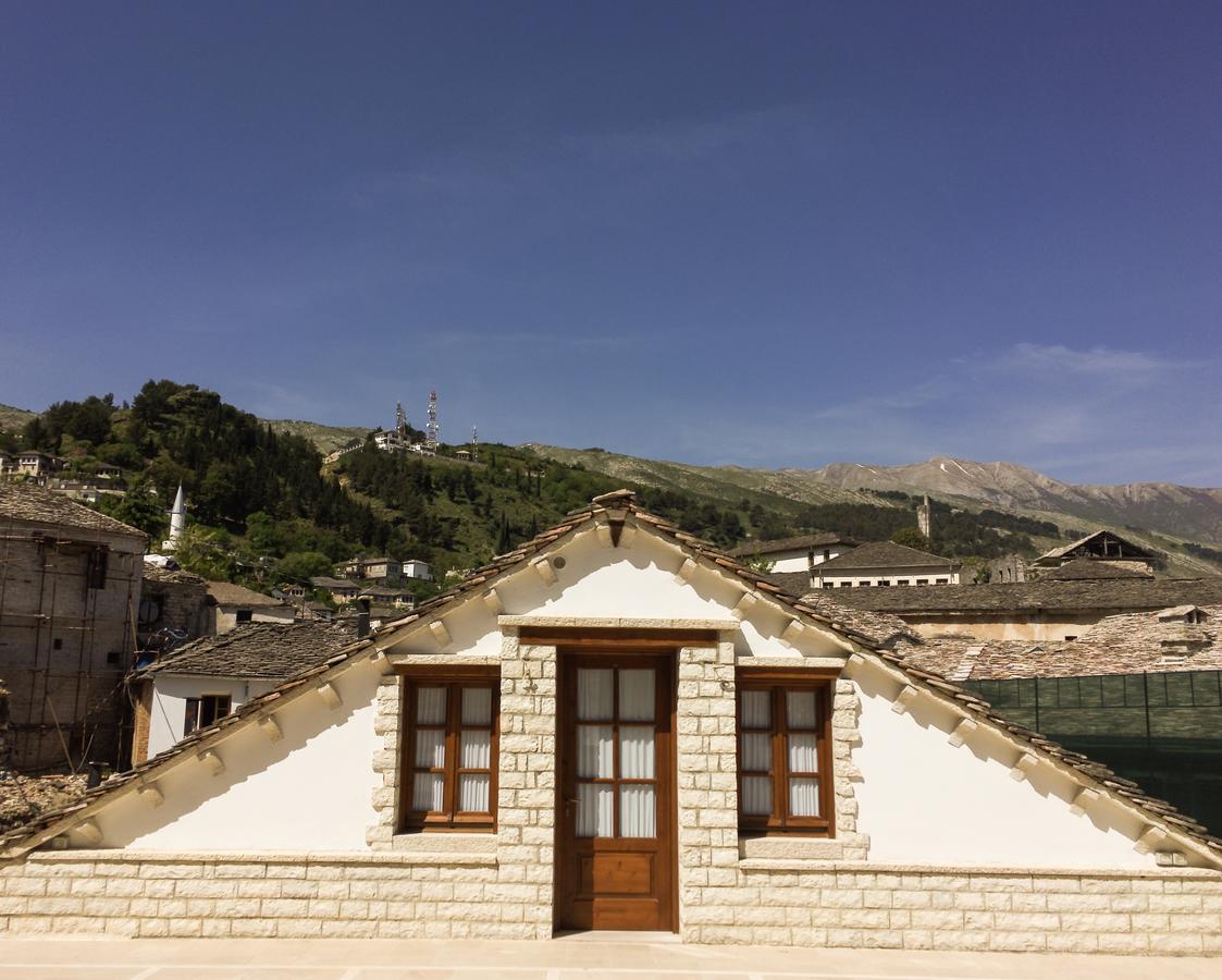 Hotel Argjiro Gjirokaster Luaran gambar
