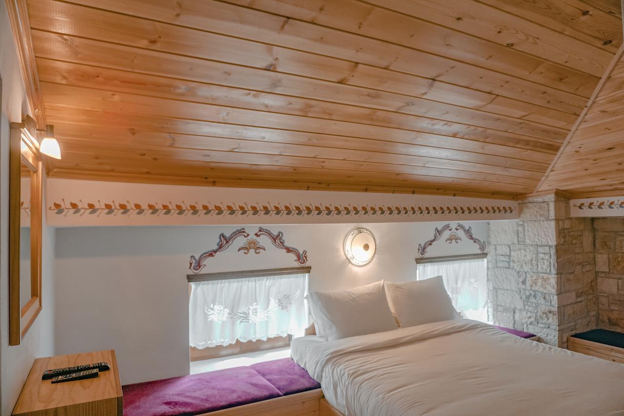 Hotel Argjiro Gjirokaster Luaran gambar