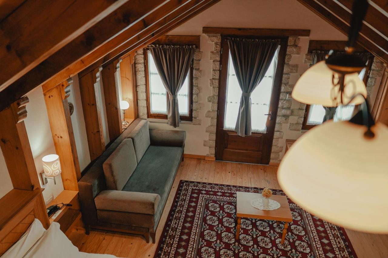 Hotel Argjiro Gjirokaster Luaran gambar